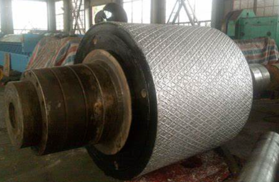 How to produce roller cladding machine rollers?